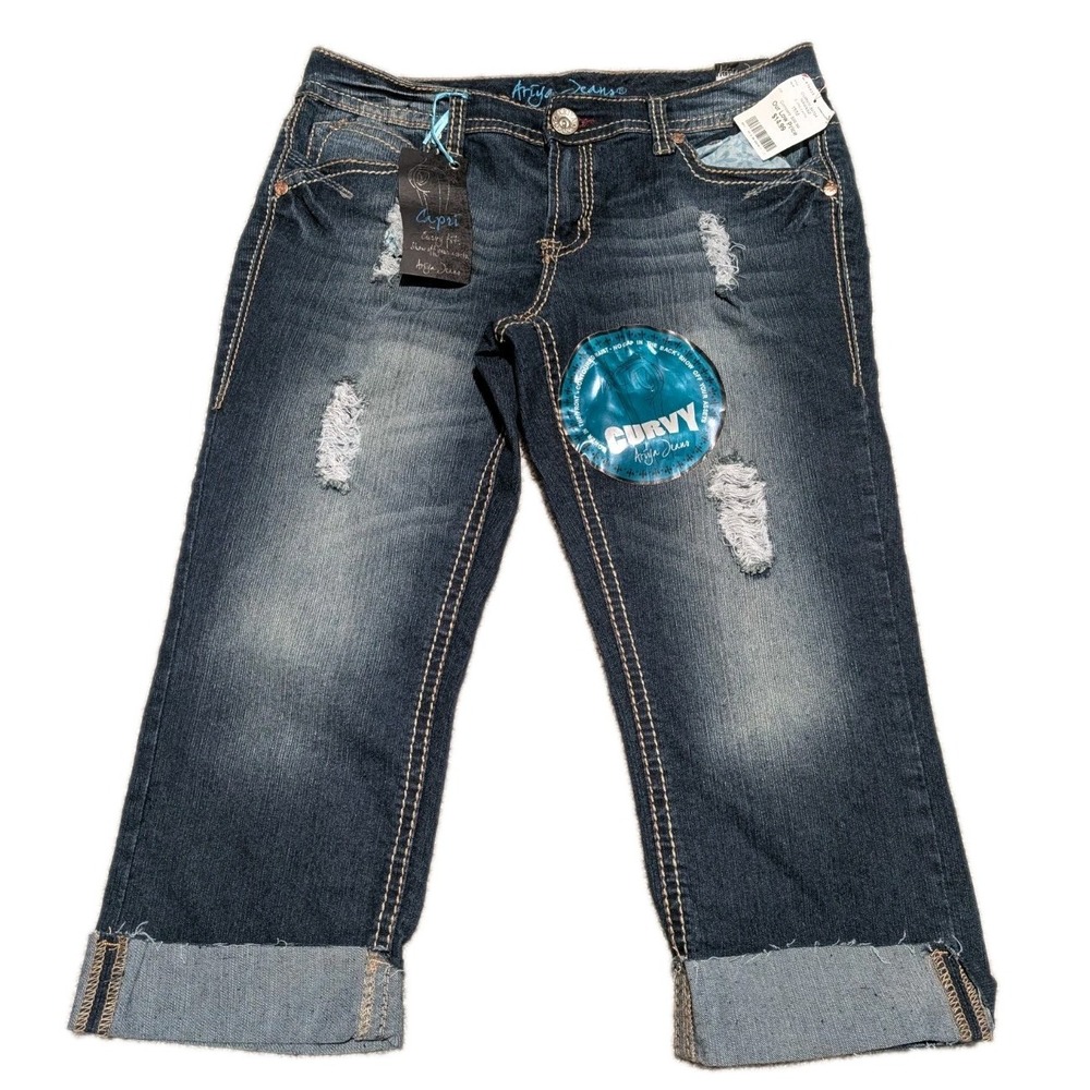 Ariya Jeans Womens Size 11/12  Cuffed Cropped Denim Distressed NWT